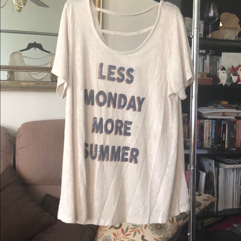 T-shirt with an open back.